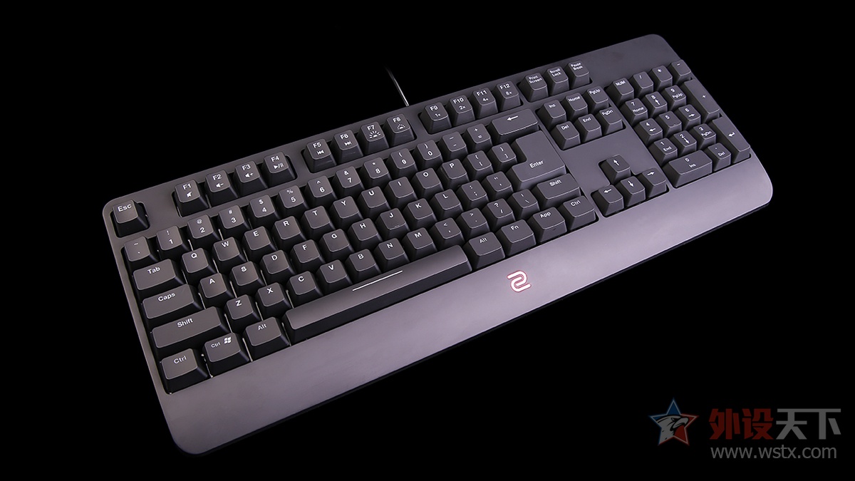 六年磨一“键”ZOWIECELERITASⅡ机械键盘评测
