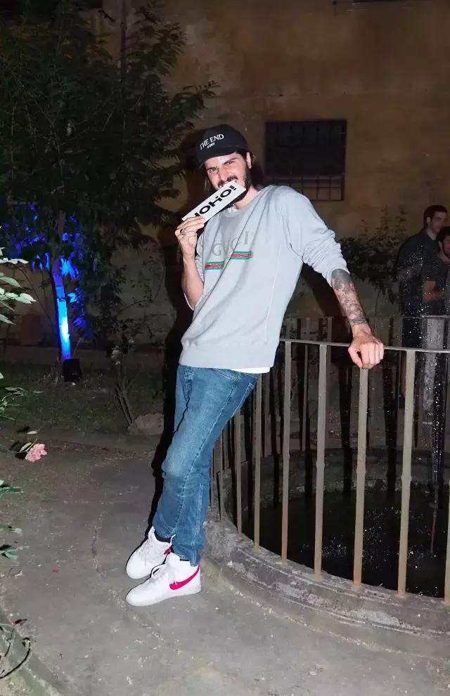 pittiuomo时尚穿搭,pittiuomo男装展2022