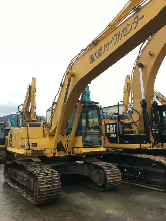 二手挖掘机分析,二手小松110挖掘机