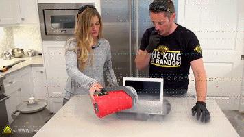 液氮冷冻生物复活,被液氮冻住能复活吗