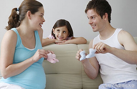 羊水破与见红宝宝性别,分娩前兆是先见红还是先破水