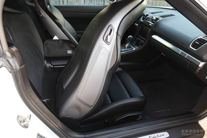 关于汽车镀晶、汽车贴膜，上海壹捷让我们的汽车生活更从容