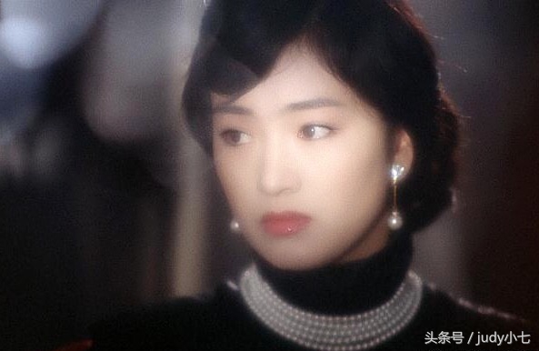 巩俐主演大红灯笼高高挂9集,巩俐大红灯笼高高挂电影