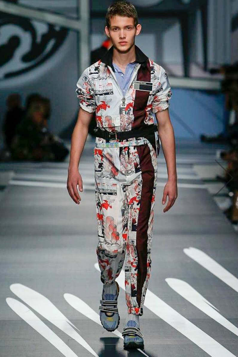 prada普拉达春夏时装周,prada普拉达2012秋冬男装走秀