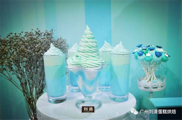 让婚礼现场浪漫指数飙升100个点，这家西点培训学校有妙招！