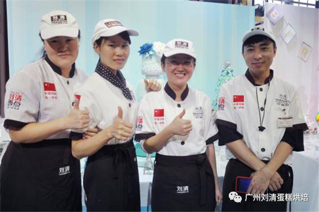 让婚礼现场浪漫指数飙升100个点，这家西点培训学校有妙招！