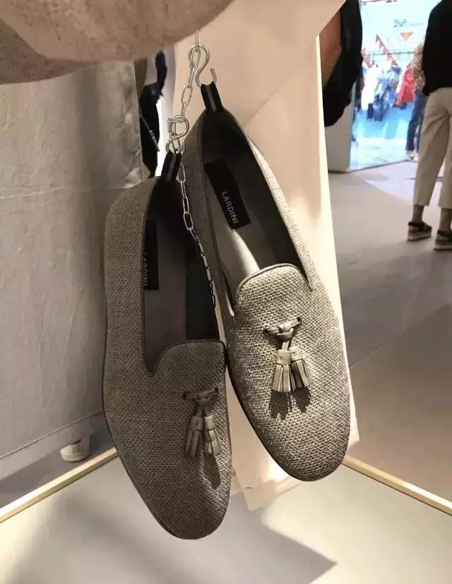 gq编辑实习生,gq编辑衣服