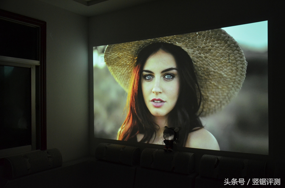 坚果睿途r8固件升级,坚果最大投影