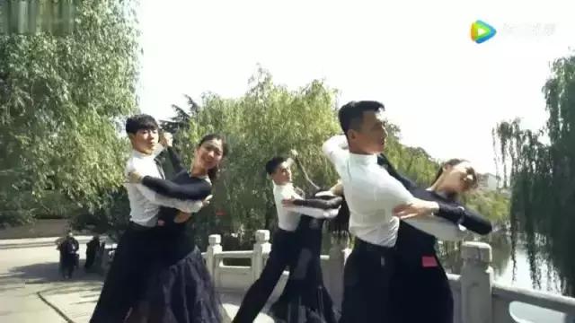 学校毕业季舞蹈大学,学校毕业季的舞蹈