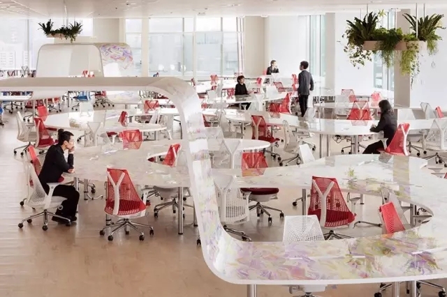 休假都不想去上班了,没有假期的工作好累想出去走走