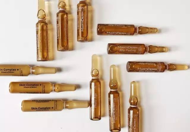 敷面膜太麻烦？护肤神器安瓶拯救你的世纪懒癌