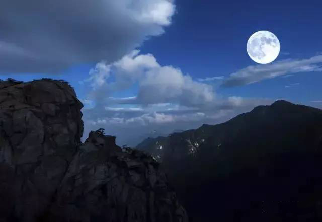 夜爬天堂寨风景区攻略,晚上天堂寨主峰