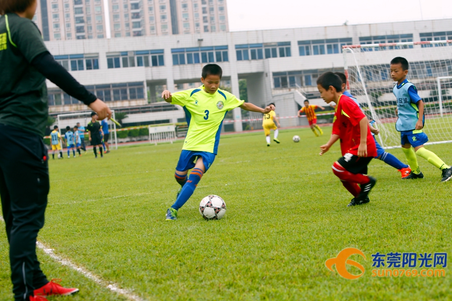 足球小将战术阵型和分析,怎样正确判断足球输赢