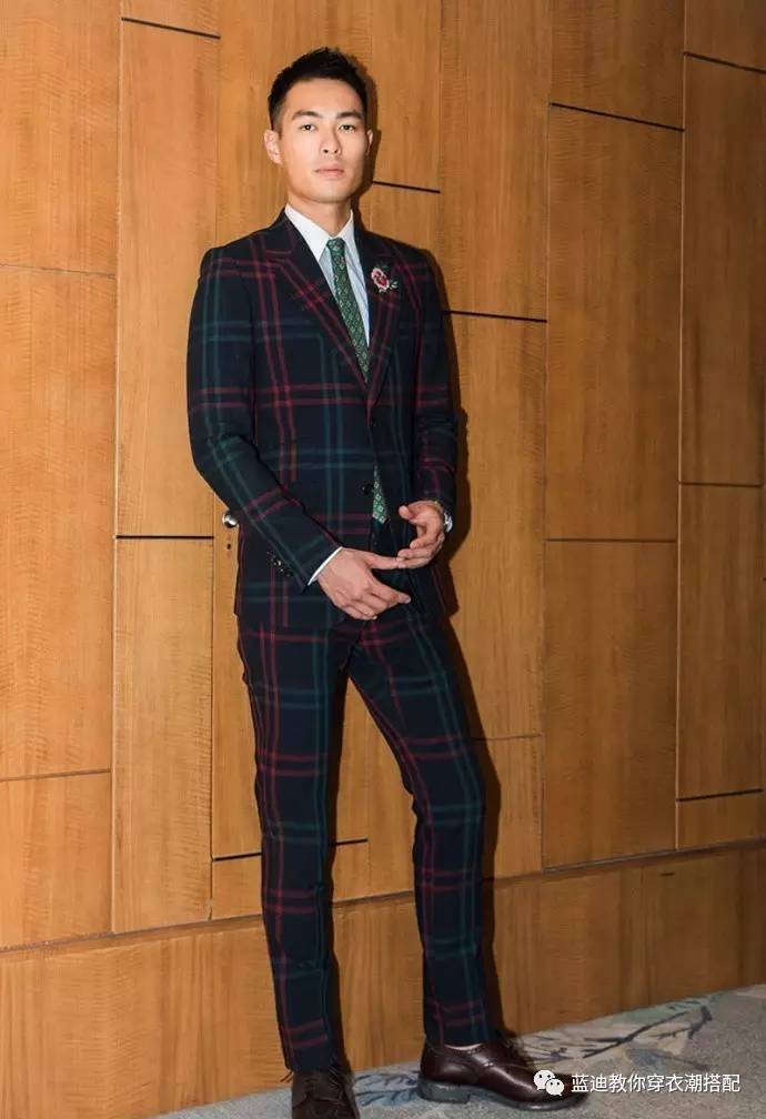 李易峰林彦俊综艺节目,李易峰亮相巴黎时装周