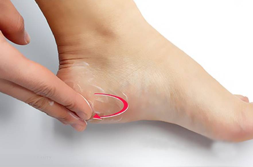 比吃饭更紧急，身体去角质今天晚上就得做起来