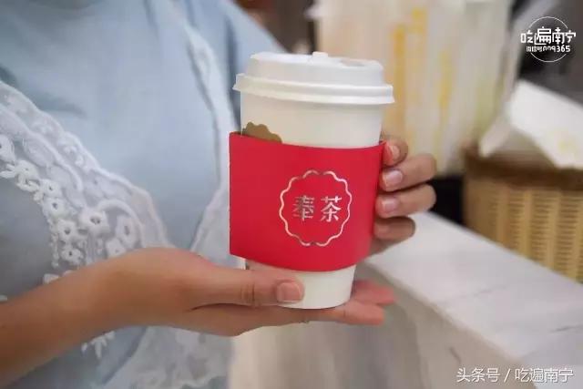 南宁火爆的网红奶茶,南宁9.9元2杯网红奶茶