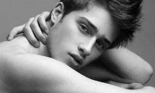 处女座男性格特点有没有洁癖,处女座男生是什么性格什么样子的