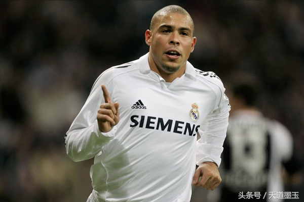 从阿贾克斯青训营走出的足球巨星,荷甲十大球星