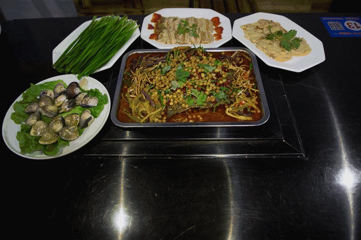 这家店的东西太可怕了!让人流泪翻滚,灵魂颤抖!