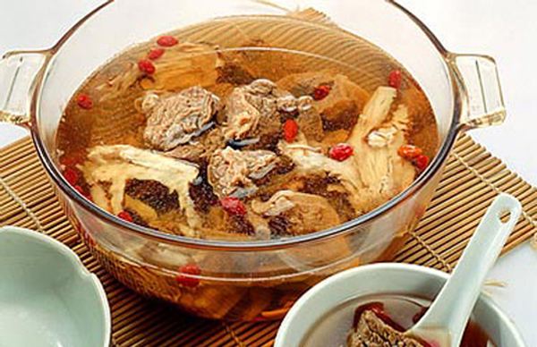 痛经月经推后怎么调理,月经推后吃什么药调理