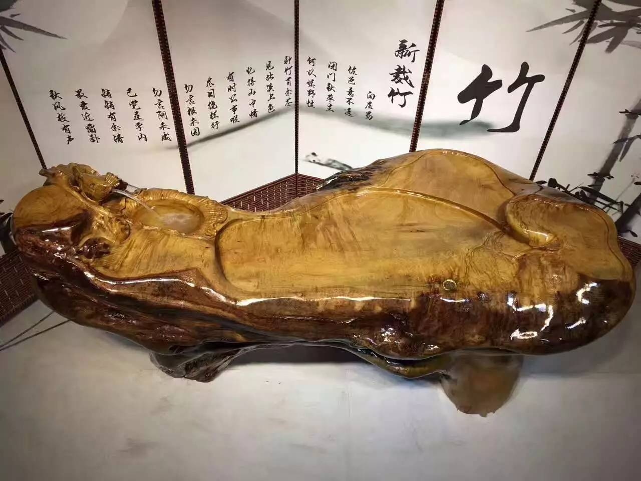 根雕茶几有哪些款式,什么材质的根雕茶几最有收藏价值