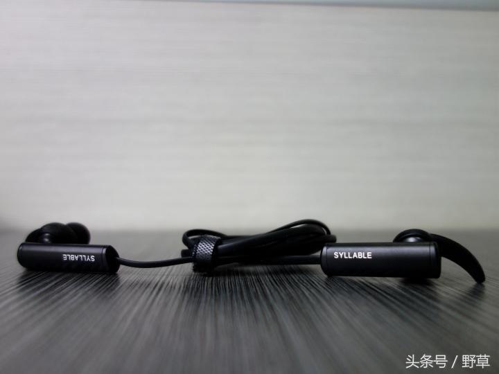 无拘无束的畅享运动，赛尔贝尔D300无线蓝牙运动耳机简评