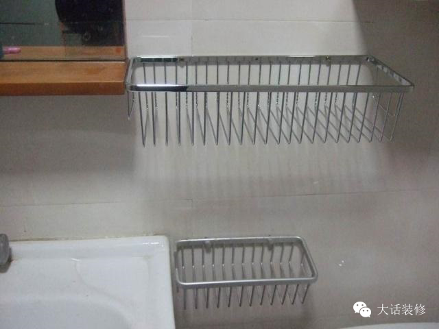 瓷砖打孔怎么打才不会开裂?师傅教我的方法百试百灵