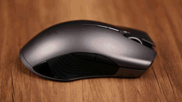 雷蛇锐蝮蛇鼠标xy轴玩cf,雷蛇锐蝮蛇是激光鼠标吗