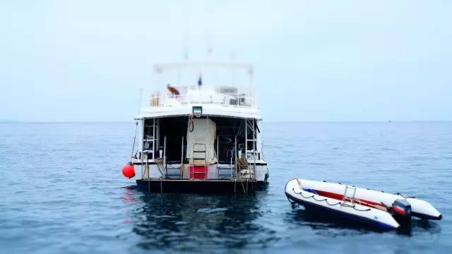 如何花5000元在普吉岛像王思聪一样的装X？