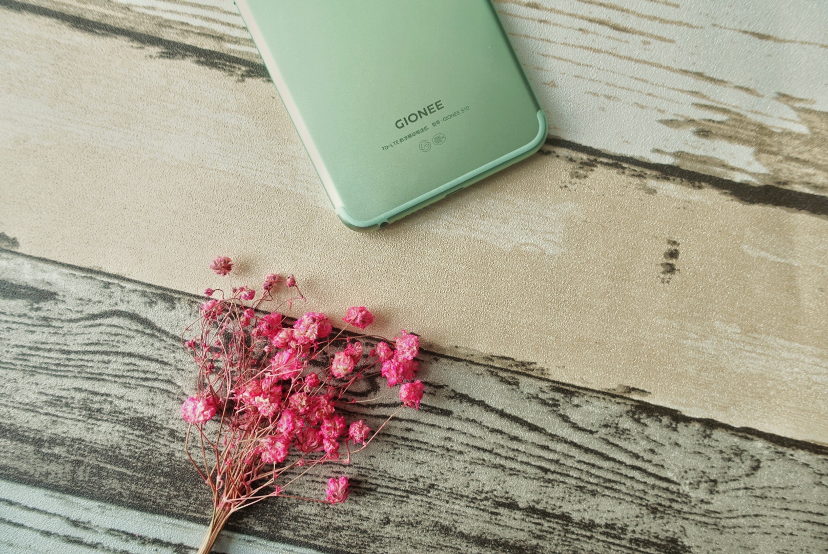 金立s10特色功能展示,金立s10和金立s10