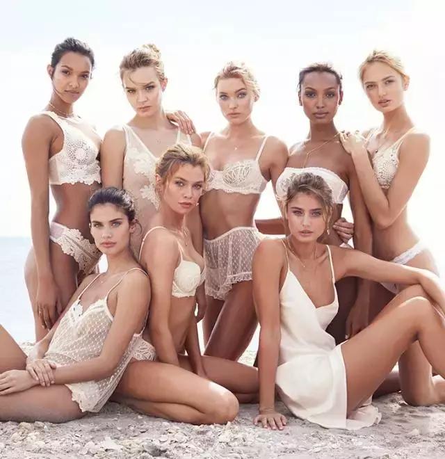 缇庡浗缇庡鍗氫富,鍥藉缇庡蹇呬拱娓呭崟