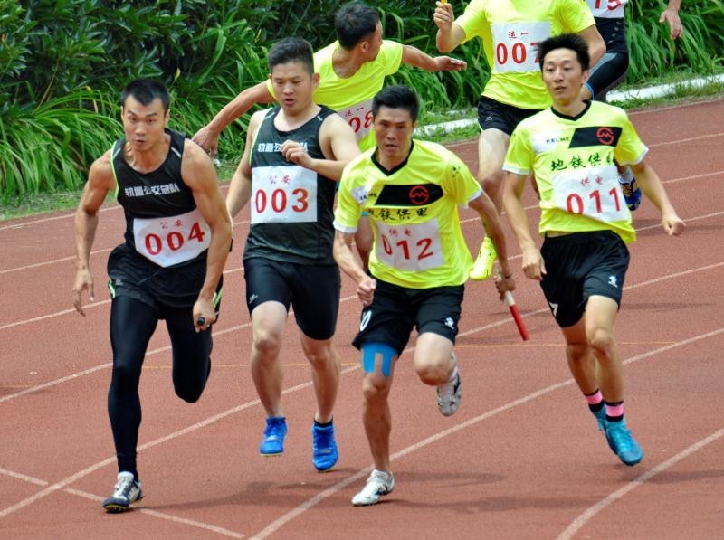 追求卓越勇争第一,追求卓越勇创先锋