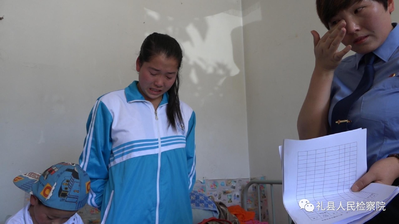 大爱无疆关爱儿童视频,检察院关爱留守儿童爱心捐赠活动