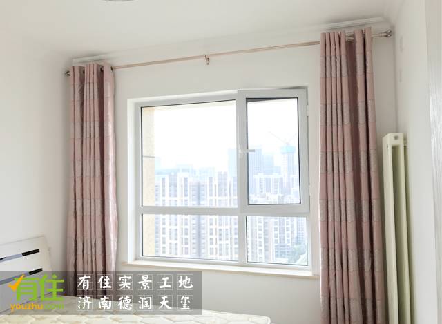 这对80后小夫妻,把家打造的甜蜜又温馨