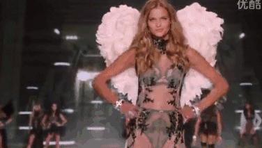 维秘秀上的大胸*党**们