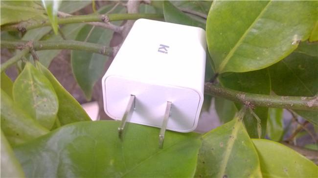 不用去ktv在家也能唱歌跳舞了,别再花钱去ktv了在家都能k歌