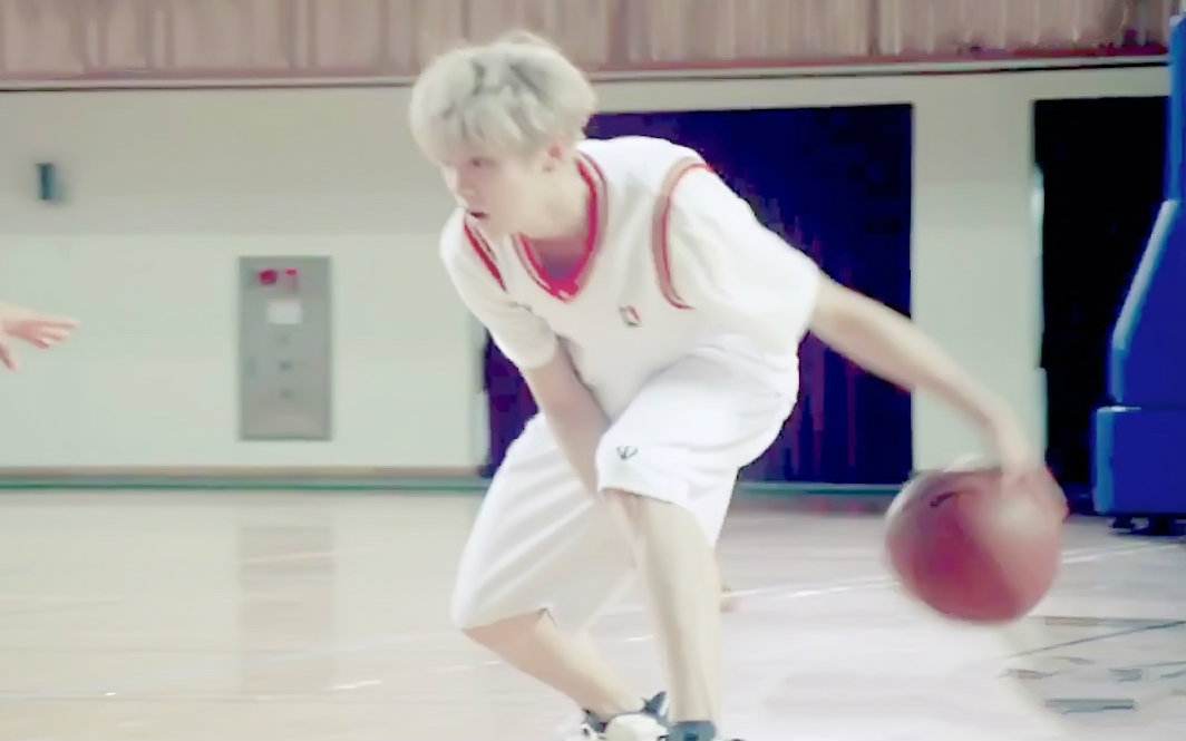 鹿晗颜值不输时代少年团,鹿晗跑男颜值担当