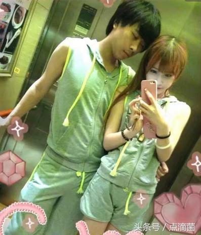 五五开给赵梦玥的老爸买的什么车,五五开给赵梦玥父亲送了什么车