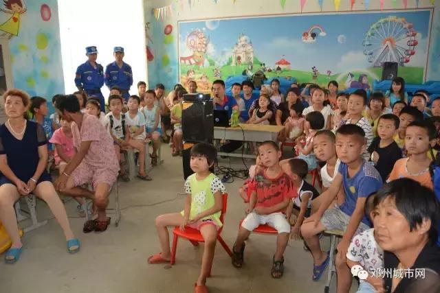 邓州雷锋中学志愿者服务队,邓州市陶营镇志愿者