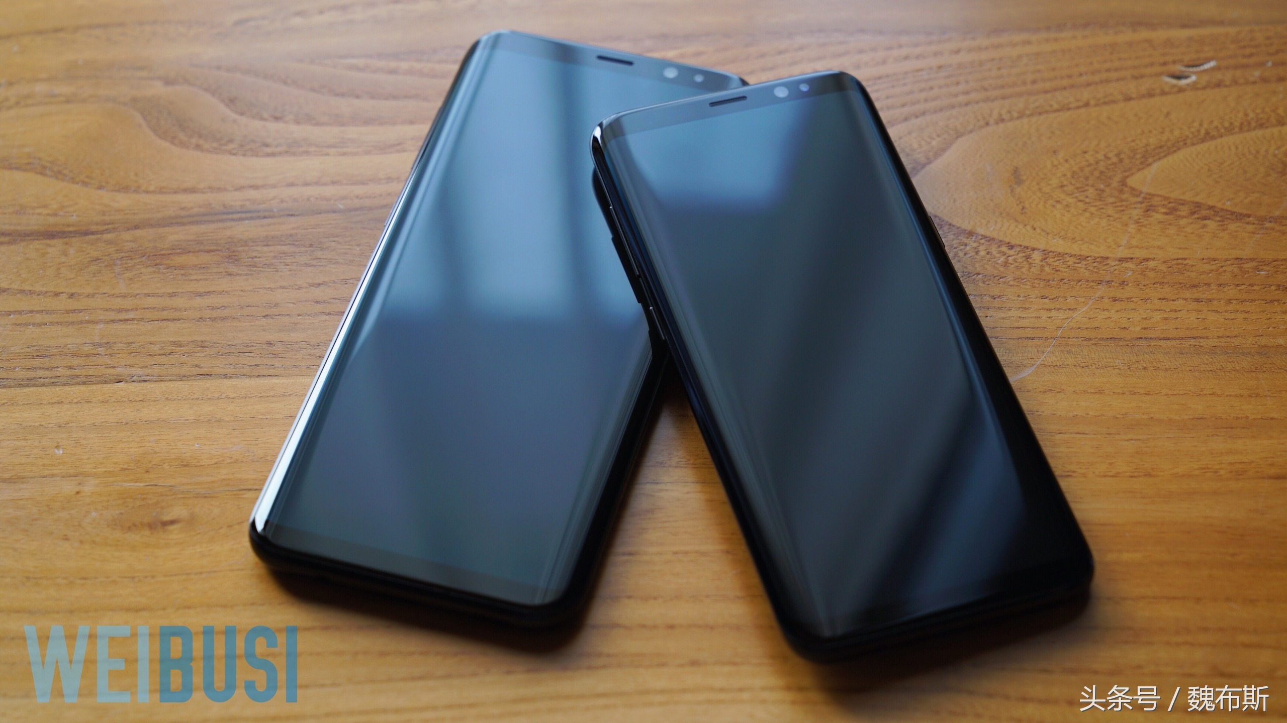 三星盖乐世s8屏幕变红是怎么回事,三星盖乐世s8开箱体验