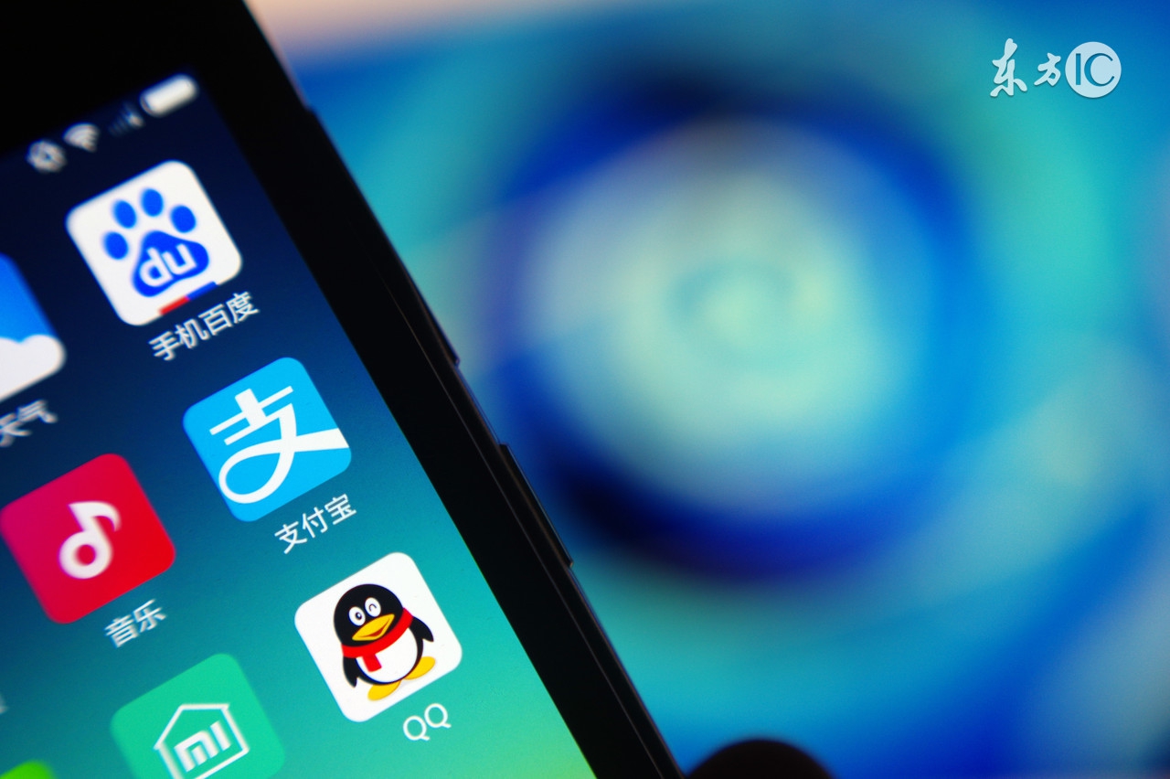 iPhone才满十岁，却已经干掉了两个市值千亿美元的品牌！