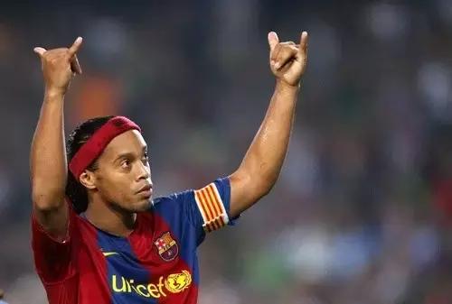 那些经典庆祝动作,十大霸气庆祝动作