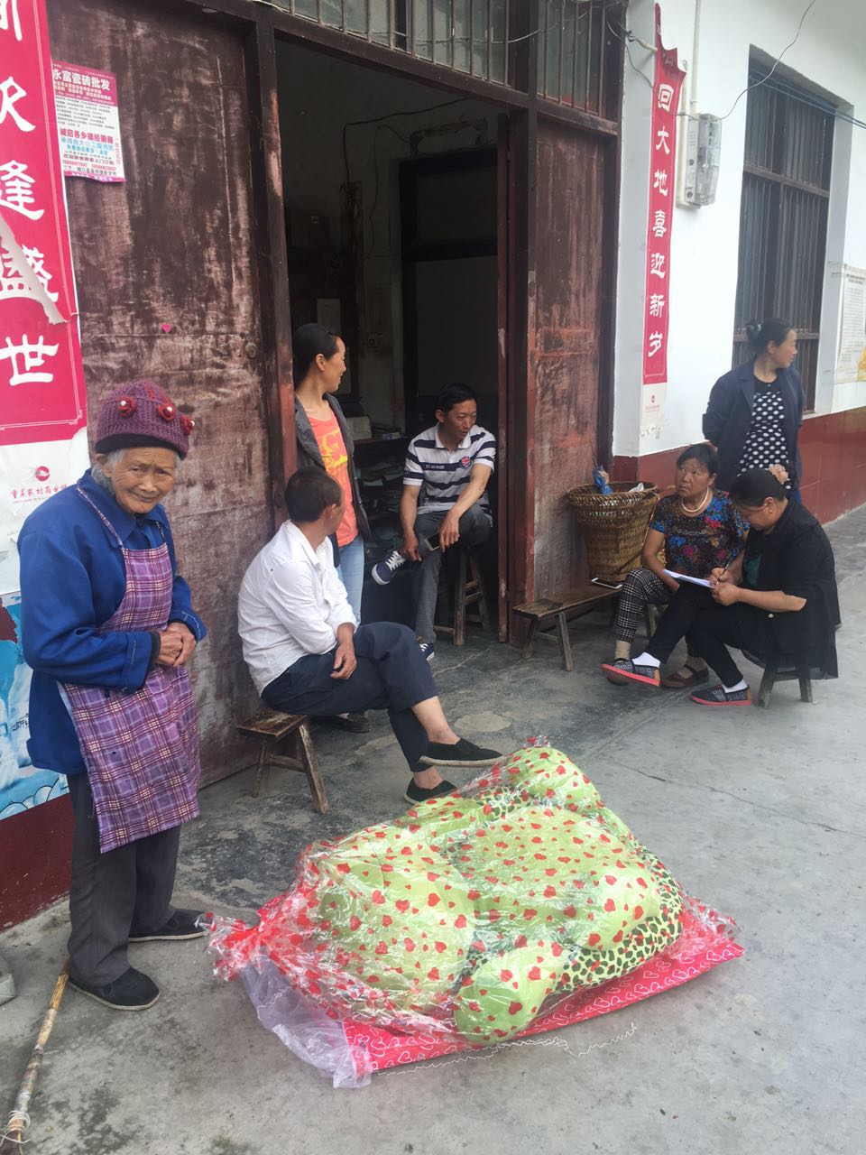 重庆农村生活真实感受,在重庆生活是什么样的感受