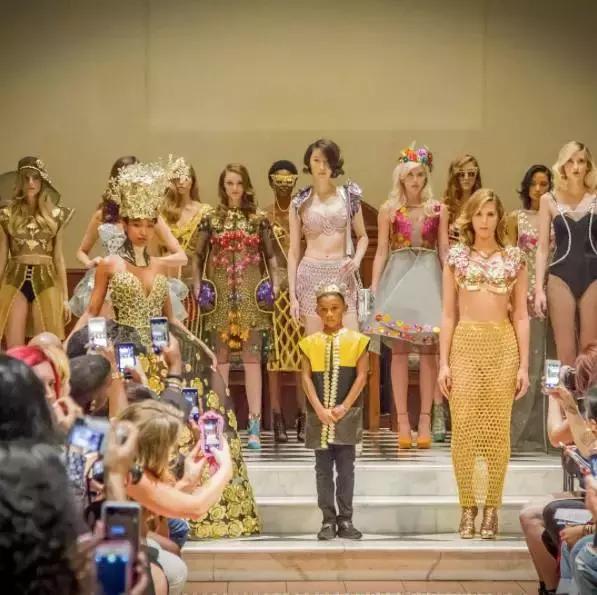 00后就做潮牌的哥哥，竟还有个5岁就做饶舌的弟弟！