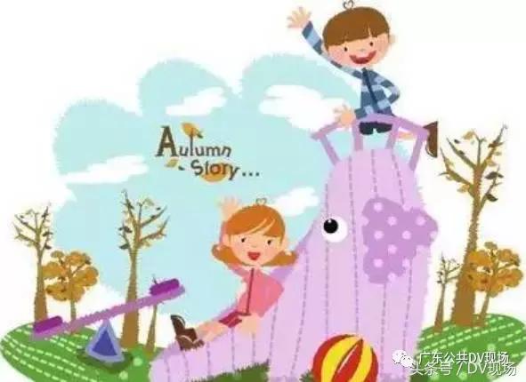 孩子从滑滑梯摔倒头上怎么办,3岁小孩玩冰滑梯摔伤