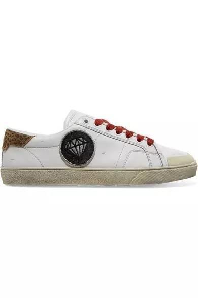 杨幂一口气买了十双的鞋,杨幂穿的薄荷绿运动鞋