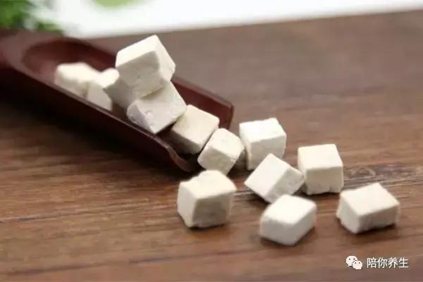 夏季下雨祛湿要吃15种食物,阴雨频繁湿气重4种食物助祛湿