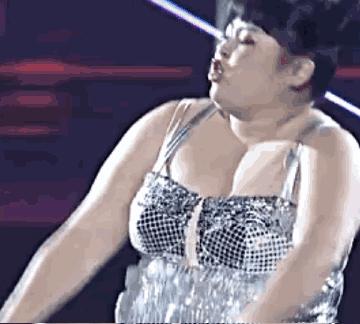 这个大码胖妹不一般论size压倒一片，论审美和才华你也不是对手