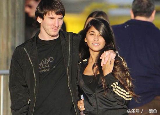 梅西大婚：所有的荣誉莫过于喜欢一个女孩21年