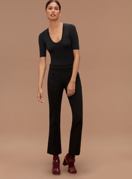 品牌专业游泳衣正品女连体衣,类似游泳衣的连体衣